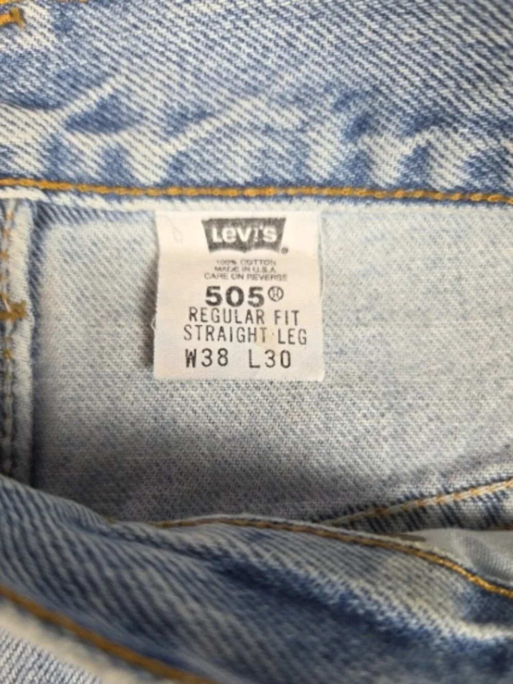 Levi’s 505 Regular Fit Straight Leg Jeans – Light Wash – Men’s W38 L30